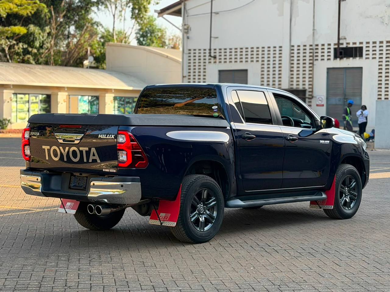 2020 TOYOTA HILUX Z D.CAB D.BLUE