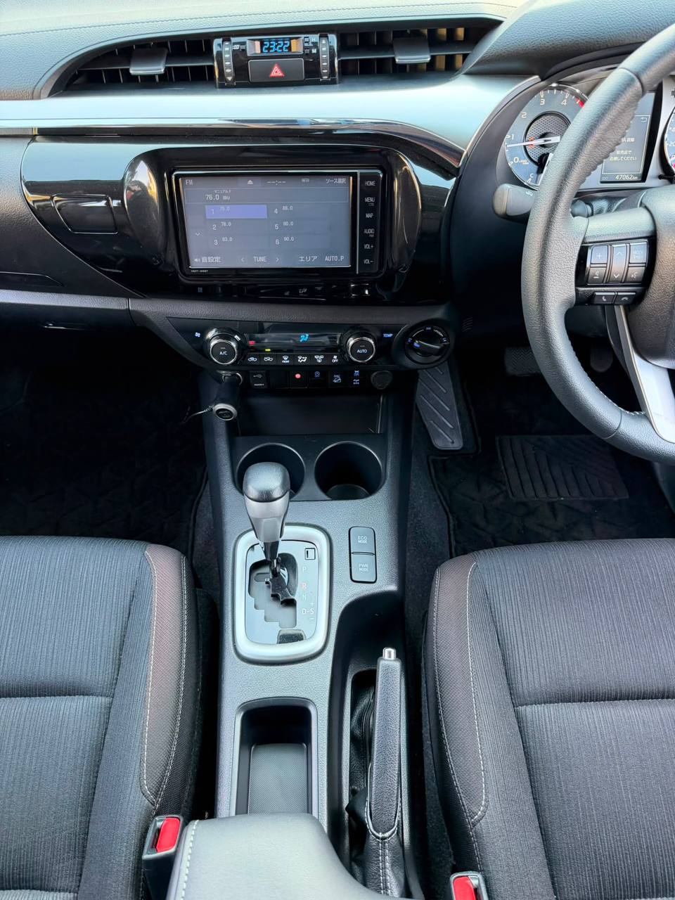 2020 TOYOTA HILUX Z D.CAB D.BLUE