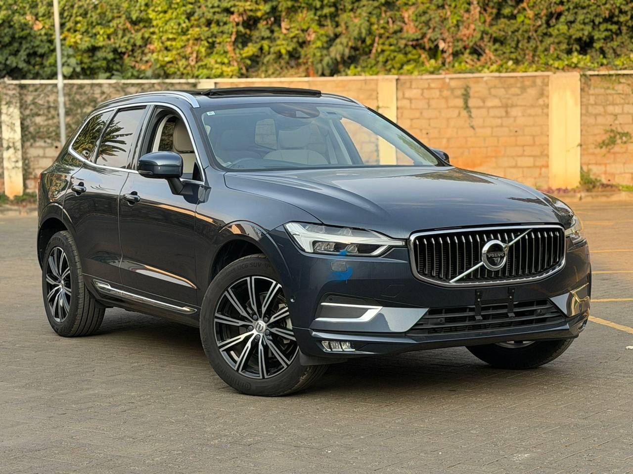 2020 VOLVO XC60 B5 INSCRIPTION AWD