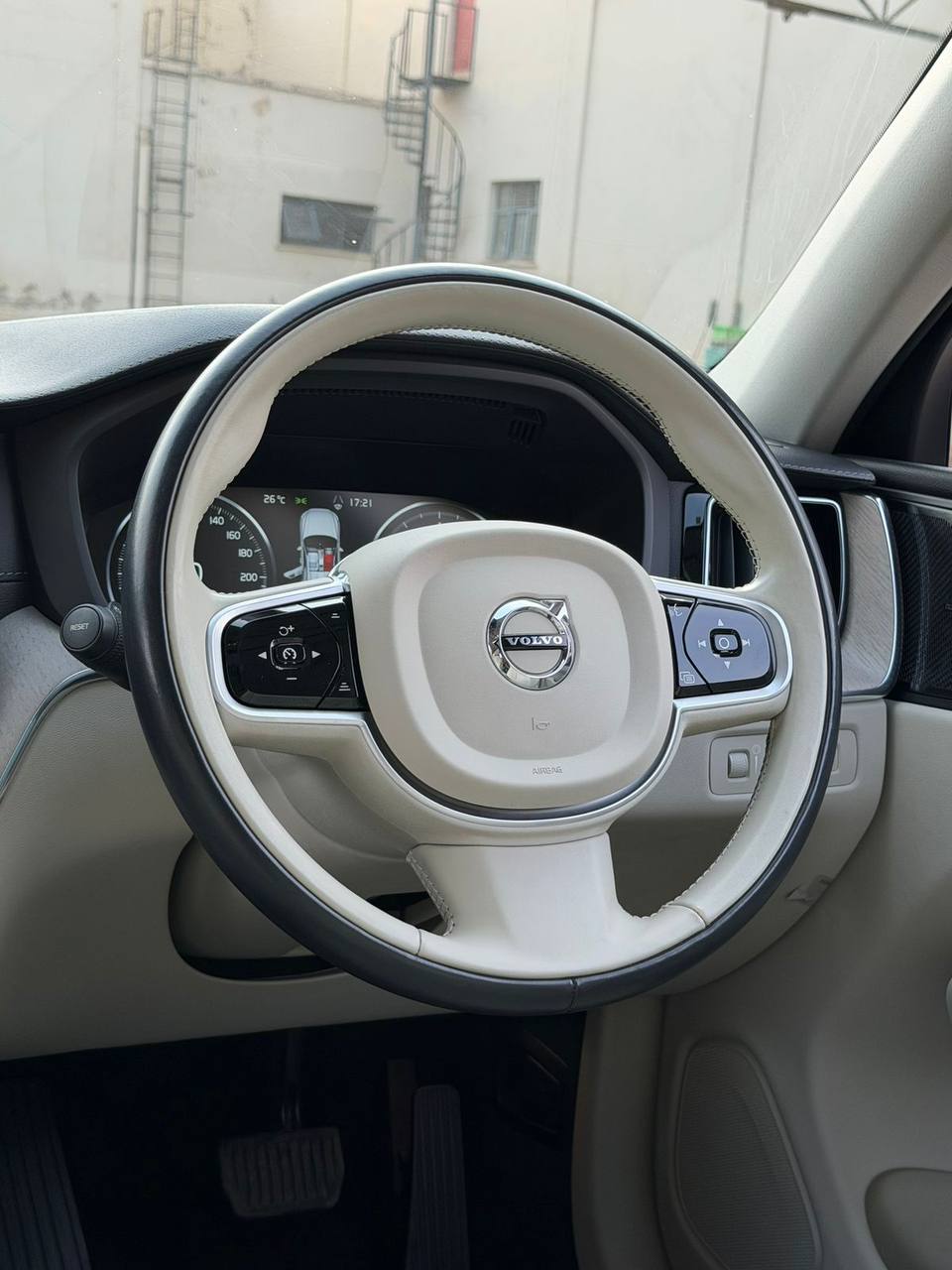 2020 VOLVO XC60 B5 INSCRIPTION AWD