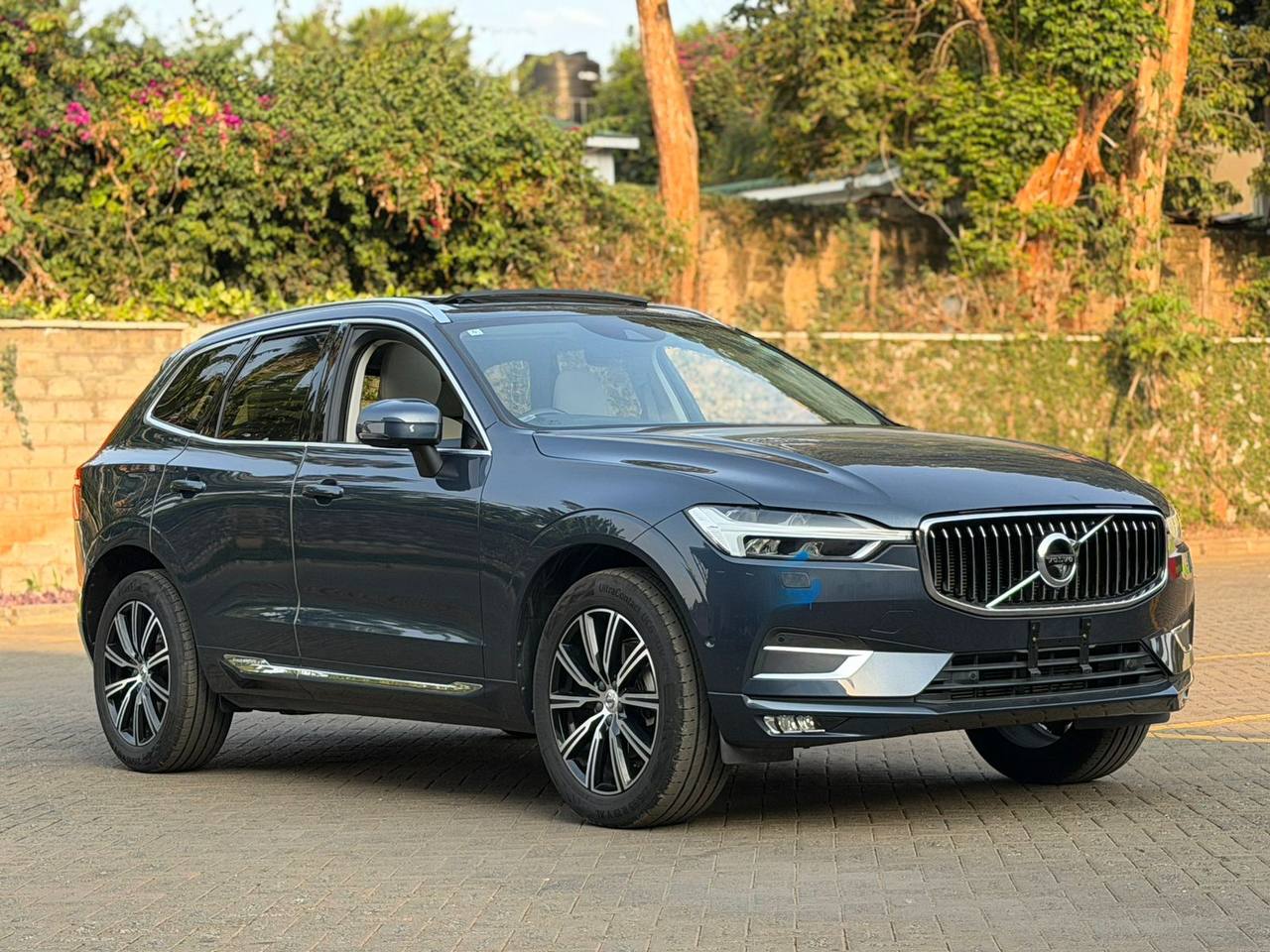 2020 VOLVO XC60 B5 INSCRIPTION AWD