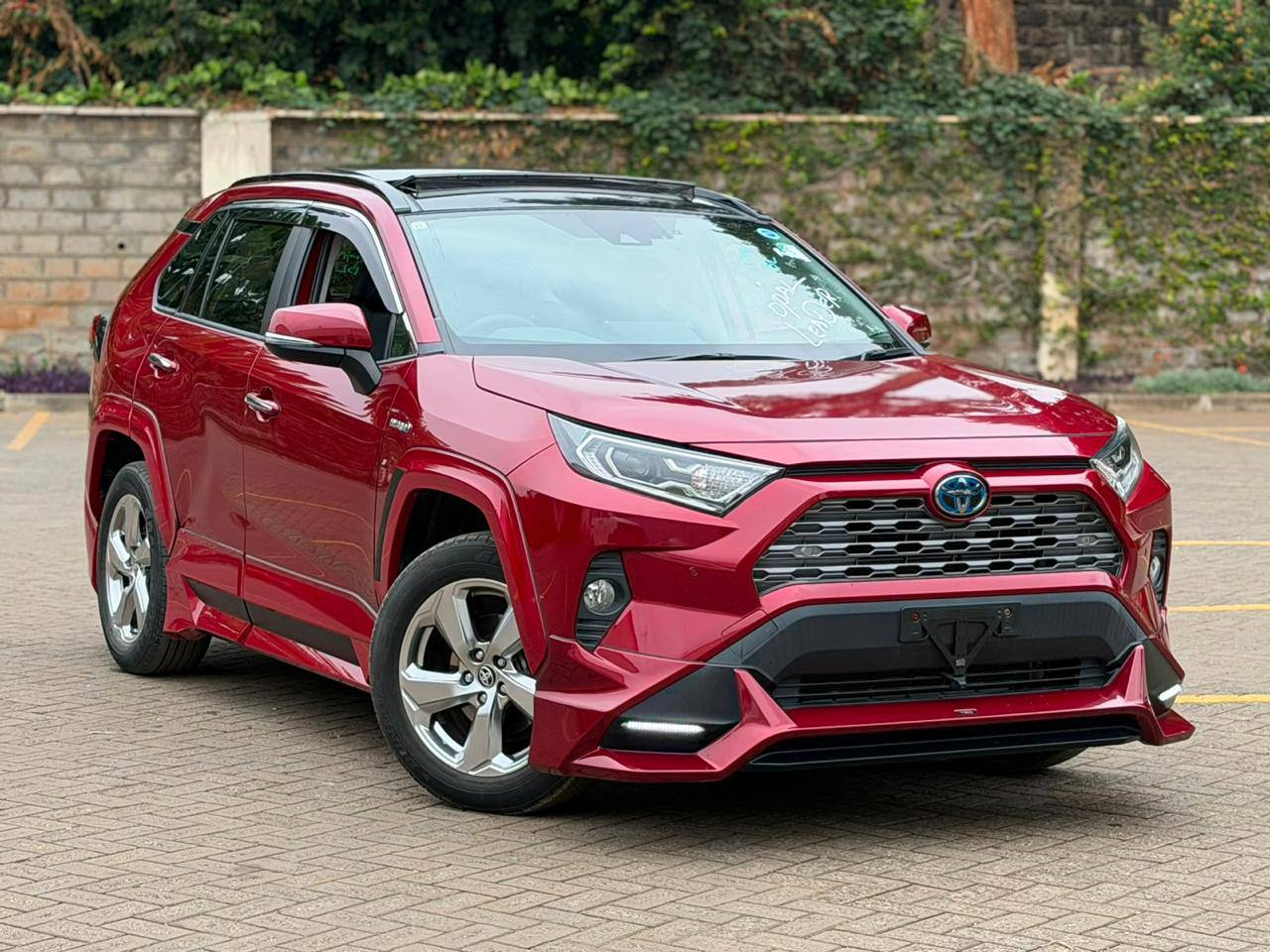 2019 TOYOTA RAV4 GZ PACKAGE HYBRID RED