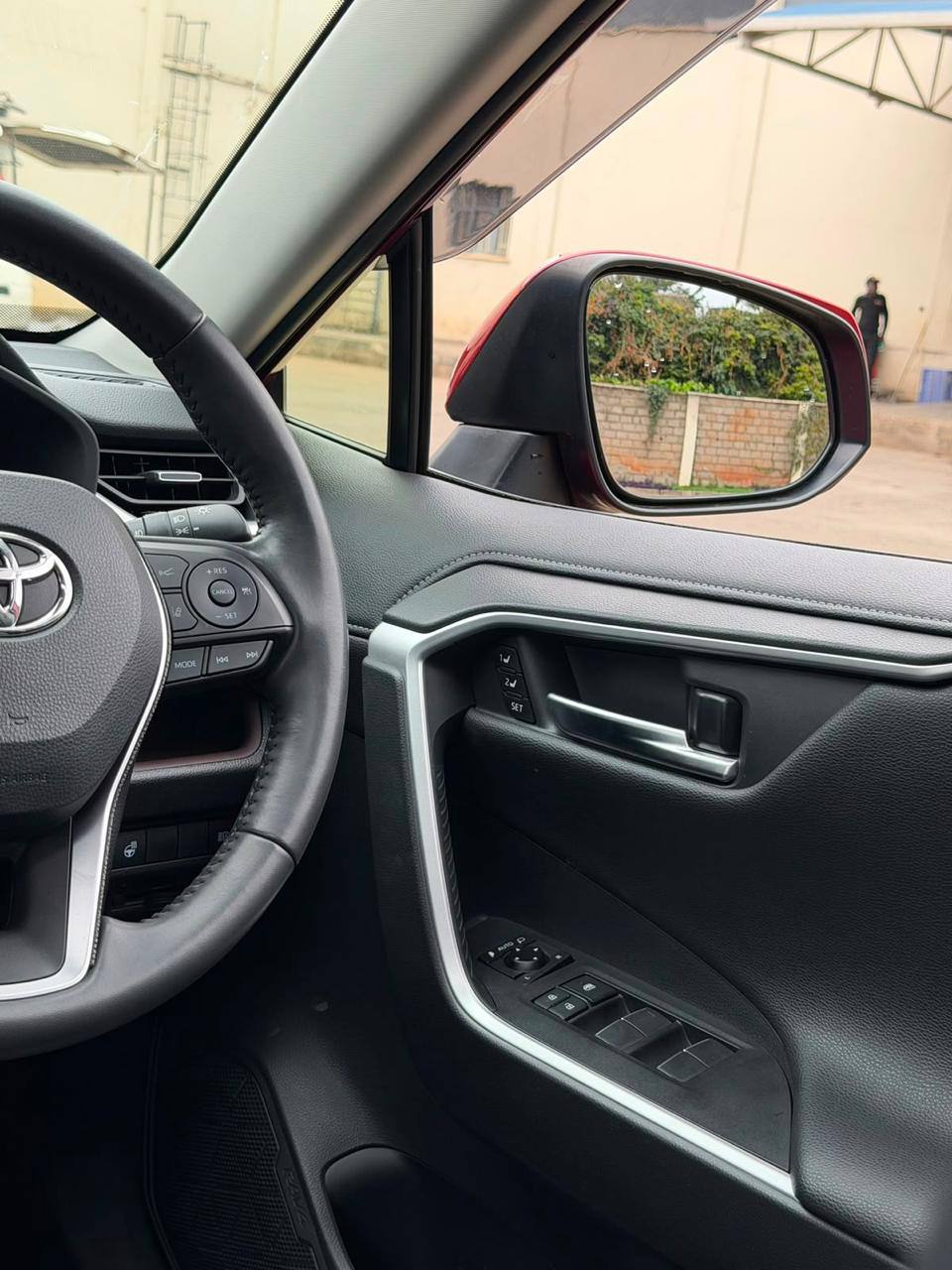 2019 TOYOTA RAV4 GZ PACKAGE HYBRID RED