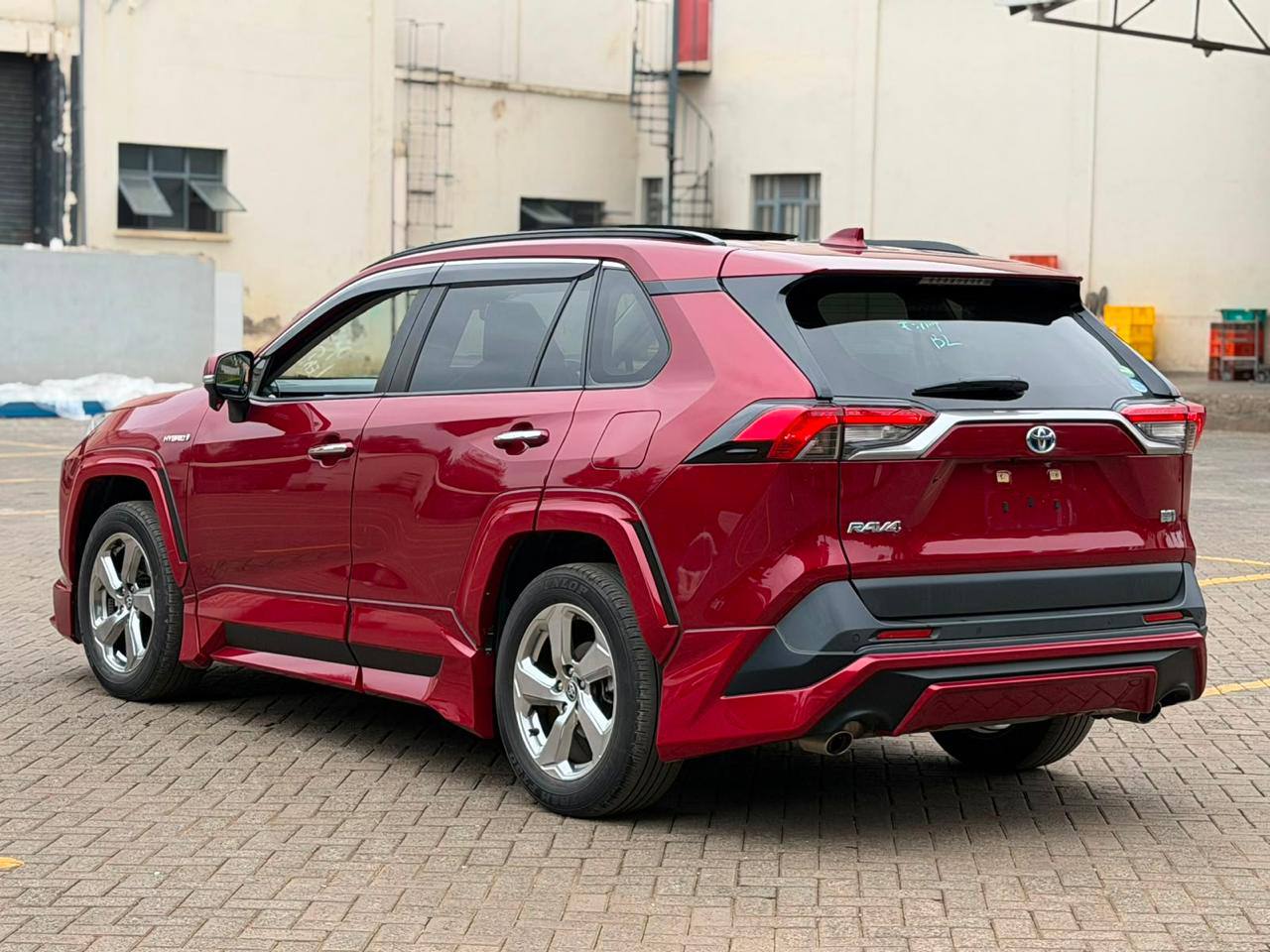 2019 TOYOTA RAV4 GZ PACKAGE HYBRID RED